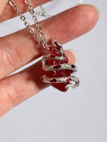 欧美风格蛇形缠绕心形吊坠项链，独特夸张设计的蛇形盘绕心形项链，女士款 - 紅色 - 查看 3