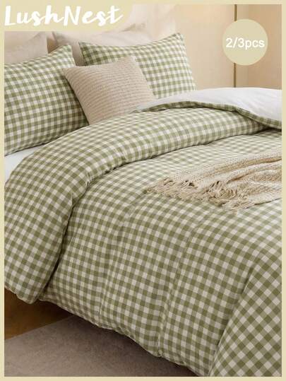 2pcs/3pcs Set. Green Minimalist Check Digital Print Cotton Bedspread Set (1 Bedspread + 2 Pillowcases Without Cores). Made Of Polyester Fiber, Suitable For Daily Use, Soft And Skin-Friendly, Suitable For Indoor Bedrooms, Master Bedrooms, Guest Rooms And Secondary Bedrooms.