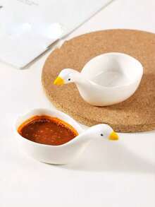 2pcs Swan Shaped Ceramic Sauce Dishes, Embossed Soy Sauce Vinegar Dipping Plates, Small Condiment Dishes For Home Use - White - View 6