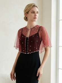 一件女士珍珠披肩开衫，配有胸针，袖套式薄网眼外套，适合女士出席婚礼、晚宴、派对等场合。 - 彩色 - 查看 3