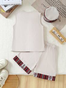 Set de 3 piezas de top sin mangas con cuello redondo y bloques de color, shorts y gorra para niños, para primavera/verano - Multicolor - Ver 3