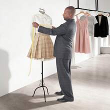 Torse de mannequin féminin en fer, buste de couturière avec support noir pour la présentation de vêtements et de bijoux - A - Voir 7