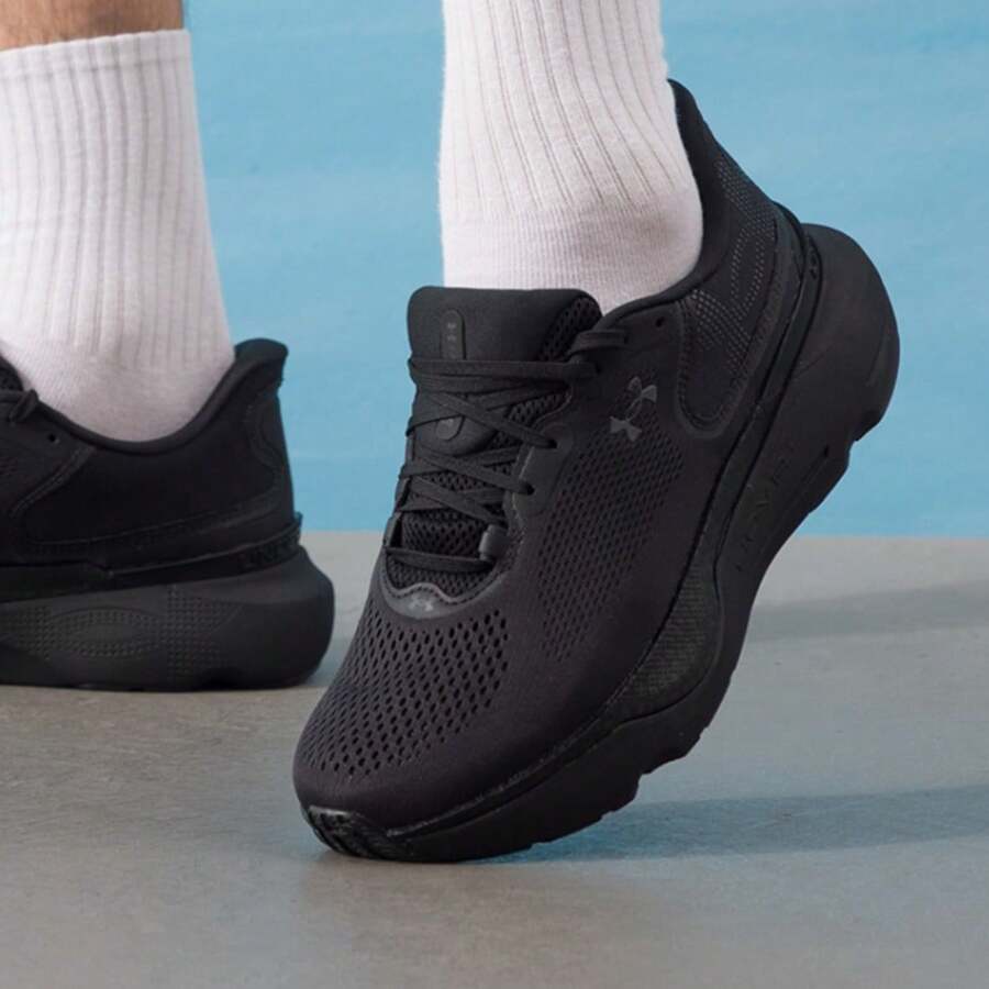 Under Armour Men's New INFINITE PRO 2 Resilient Series Running Shoes - Black - View 1