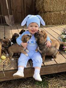 Conjunto de Pascua para bebé niño: pelele de manga larga liso, peto a cuadros con conejito, pantalones y gorro con orejas. Conjunto de primavera de 3 piezas. - Azul - Ver 4