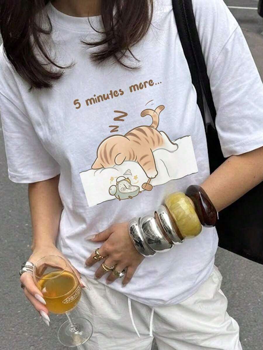 SimpleAndVersatileDesign Women's Short Sleeve Crew Neck Summer T-Shirt With "Sleeping Cat" Letter Print, Suitable For Summer, Beach, Street, And Everyday Wear. Stylish Y2K Vacation Top, Casual Summer Outfit, Women's Holiday Clothes Cotton T-Shirt - 白色 - 查看 1