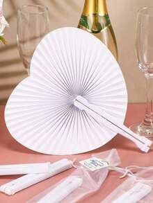 1/24/36 chiếc quạt cầm tay gấp hình trái tim màu trắng, thích hợp cho đám cưới, tiệc sinh nhật, quảng cáo, quà tặng, vẽ tranh, graffiti, kỳ nghỉ biển và các dịp khác. Nhỏ gọn và dễ sử dụng, phù hợp cho cuộc sống hàng ngày, công việc, đi lại và nhiều dịp khác nhau. Món quà hoàn hảo cho gia đình và bạn bè. Cũng thích hợp cho lễ hội Halloween, tiệc Giáng sinh, quạt cầm tay màu trắng trơn dùng trong đám cưới, phù hợp cho mọi mùa. - Nhiều màu - Xem 12