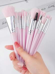 20支专业化妆刷套装，包含面部化妆刷、散粉刷、遮瑕刷、眼影刷、眉刷、唇刷等，是美妆工具的理想之选。 - 彩色 - 查看 10