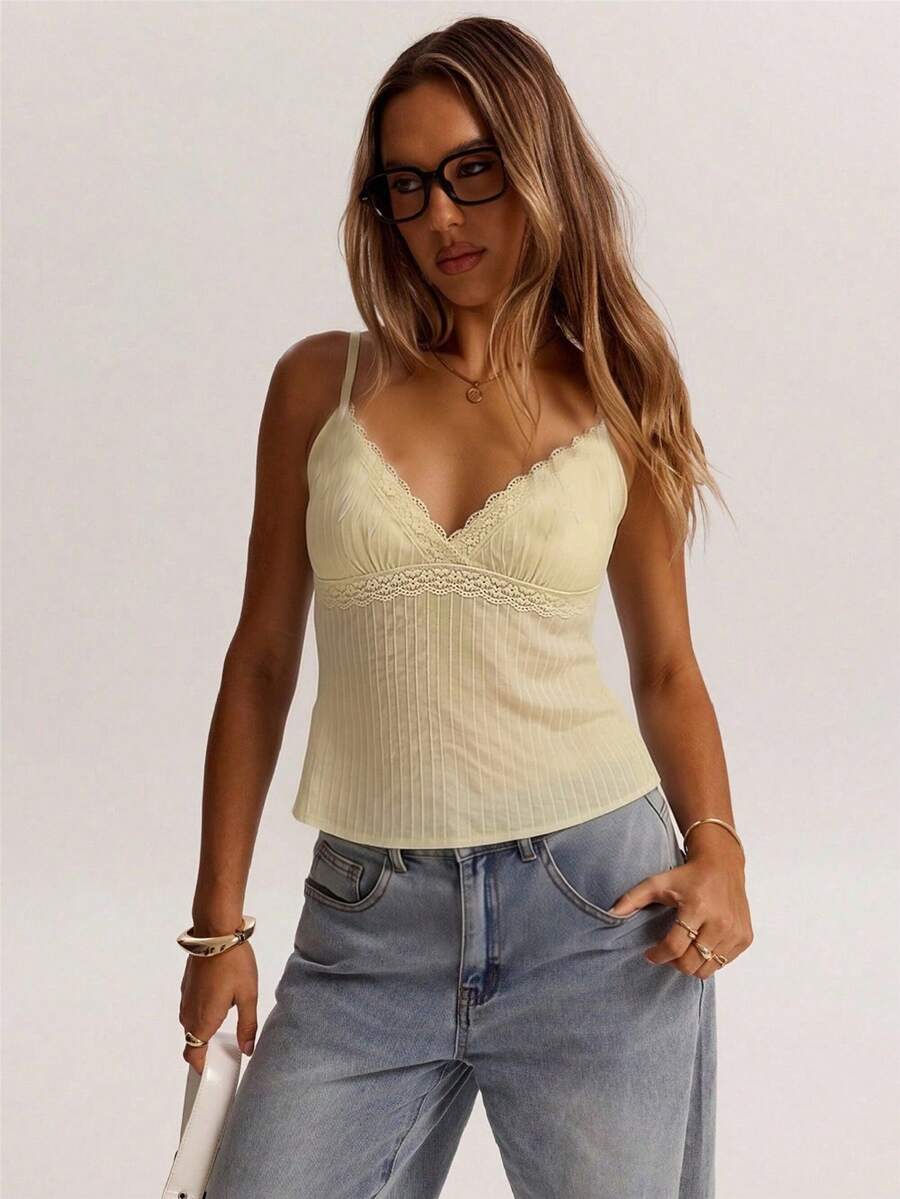 Women's V-Neck Lace Trim Camisole Spaghetti Strap Peplum Crop Tank Tops Loose Sleeveless Ruffle Hem Vest Shirts - Màu Mù tạt vàng - Xem 1
