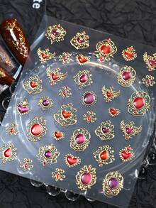 金色美甲贴纸 5D浮雕红绿宝石美甲贴纸 奢华自粘金色边框巴洛克美甲贴花 复古红宝石美甲贴纸 女士女孩美甲用品 1张 - 彩色 - 查看 9