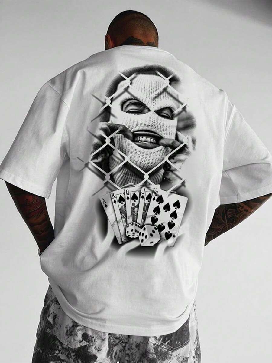 男士夏季短袖T恤 - 白色，印有“人物与扑克牌”图案，圆领，柔软涤纶面料，轻盈舒适，适合日常休闲穿着。 - 白色 - 查看 1