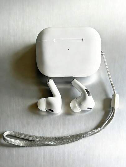 This TWS Wireless Bluetooth Earphones Provide Clear Stereo Sound And Stable Connection. The Lightweight In-Ear Design With Built-In Microphone Offers Comfortable Wearing For Daily Listening, Music, And Calls. It Is Convenient To Carry And Compatible With IOS And Android Systems.