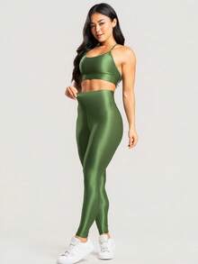 3-Piece Women's Fitness Set – 3 Tops And 3 Shiny Ribbed Leggings With High Waistband - Black + Brown + Green - View 9
