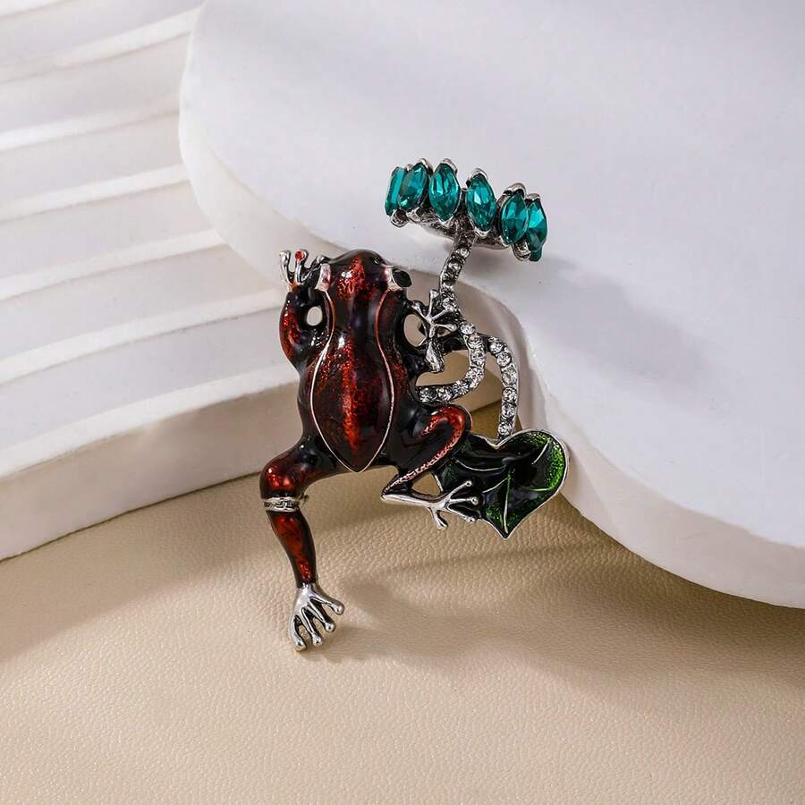 1pc Alloy Frog Brooch, Cute Animal Accessory - Brown - View 1