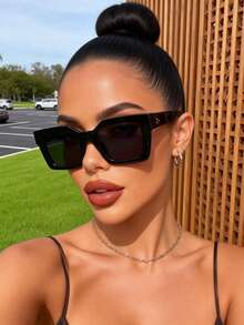 1pc Black Plastic Full Frame Geometric Classic Women Fashion Glasses For Summer Camping Driving School Outings Outdoor Casual Activities - Multicolor - View 3