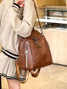 Mochila de cuero con cera de aceite | Interpretando la estética de los escenarios de transporte, desbloqueando la soberanía visual absoluta de la vida diaria y los viajes, matriz de tres modos de función completa: dos correas para los hombros anchas y gruesas ajustables estándar/asas, correa para la cintura doble reforzada - Multicolor - Ver 7