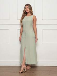 DUOUNO MODAS - MARANTE WOMEN'S LONG TANK DRESS WITH BACK ZIPPER AND POCKETS - WOMEN'S LONG DRESSES - Light Olive Green - View 4