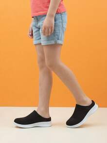 Kids' Casual Lightweight Breathable Black & White Slip-On Sneakers, Elastic Knit Sock Shoes For Dancing & Leisure - Black and White - View 2