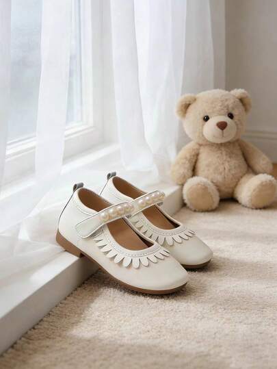 Nuevos zapatos planos para niñas con decoración de lazo de perlas, suela suave antideslizante para niños pequeños, zapatos minimalistas, ligeros y cómodos de uso versátil