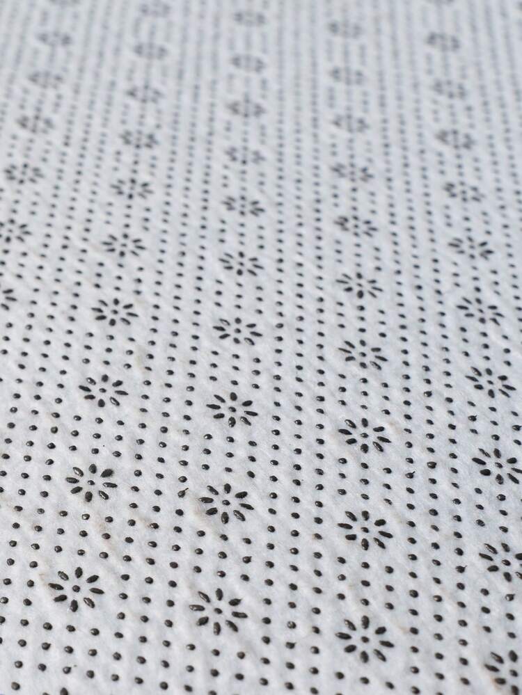 1 件奶油色蓬松圆形绒毛地毯，ins 风轻盈法式绒球质感长毛地毯，装饰性房间地毯，纯色家居装饰，适合节日聚会、情人节、春节、客厅、卧室、书房、走廊等场合，隔音效果好，易于打理，四季皆宜 - 米色 - 查看 8