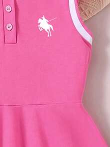 Vestido casual con cuello polo y estampado de dibujos animados para niñas pequeñas - Rosa Fucsia - Ver 5