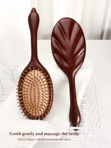 1把檀香木气垫按摩发梳，椭圆叶纹理图案长柄设计，女士美发头皮按摩梳 - 棕色 - 查看 5