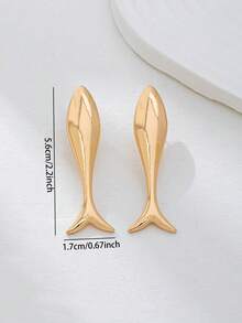 1 Pair Gold-Plated Sardine Fish Stud Earring For Women, Fashionable Spring Summer Fishes Earrings Jewelry Suitable For Vocation, Beach Travel Accessories - Sardine Earrings - View 3