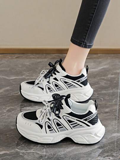 女士白色休闲运动鞋，2025春夏秋季新款户外厚底时尚百搭度假风学生户外徒步防滑滑板平底鞋
