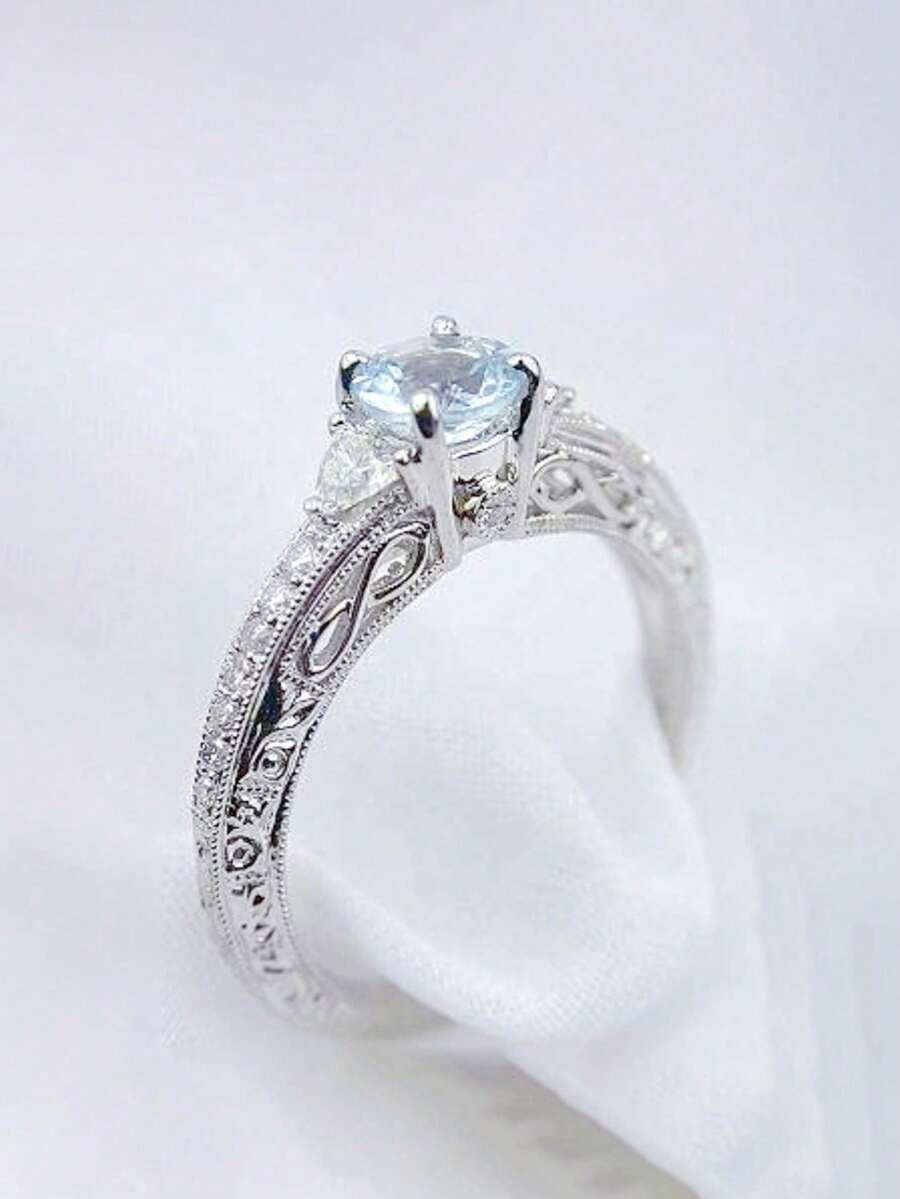 1枚流行女士时尚优雅休闲海蓝宝石锆石铜戒指，婚礼订婚派对珠宝礼物 - 銀色 - 查看 1