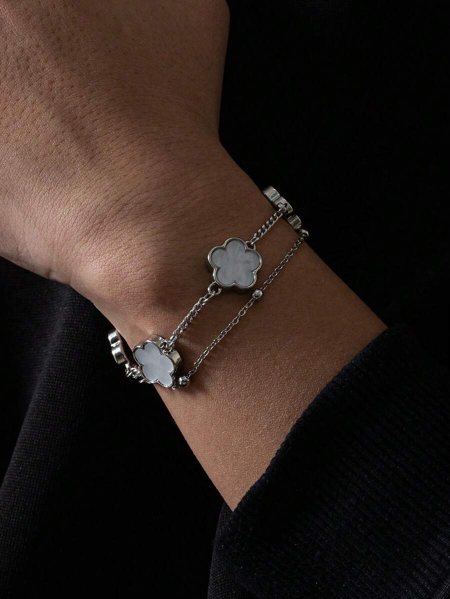 1件极简幸运四叶草吊坠男士手链，日常佩戴生日礼物（第一层珠子数量随机，不含礼盒） - 白色 - 查看 1