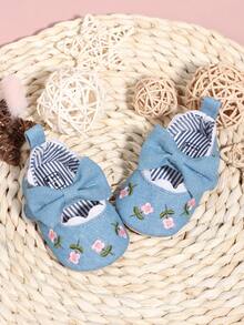 1pair Girls' Cute Mary Jane Flat Shoes, With Bowknot Fabric And Hook-And-Loop Design, Asymmetric Flower Embroidery, Slip-Resistant And Comfortable, Suitable For Spring And Autumn - Blue - View 6