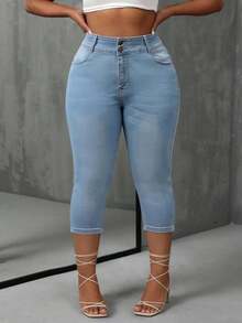 Plus Size Light Wash High Waist Skinny Capri Jeans - Light Wash - View 3