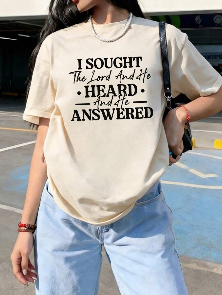 Women's New Casual Cute Pattern Loose Fit Round Neck Short Sleeve T-Shirt, Fashionable Daily & Holiday Wear. Women's Printed Short Sleeve T-Shirt, Suitable For Summer Daily Wear, Suitable For Holidays Like Valentine's Day, Back To School, Teacher's Day. Letter Print Short Sleeve T-Shirt, Soft, Loose And Comfortable, High-End Streetwear & Holiday Casual Versatile Short Sleeve Top - Apricot - View 1
