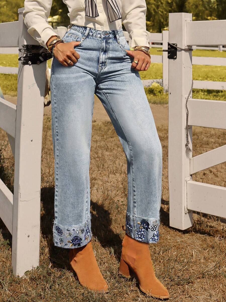 Quần jeans nữ cạp trung màu xanh nhạt kiểu phương Tây thêu hoa - Phong cách thường ngày, thanh lịch, ôm sát, đa năng, phù hợp đi làm. - Rửa nhẹ - Xem 1