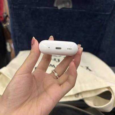 Kablosuz Bluetooth Kulaklıklar, Yüksek Kaliteli Çift Aktif Gürültü Engelleme, Ergonomik Tasarım, iOS ve Android ile Uyumlu, Spor ve Müzik İçin İdeal