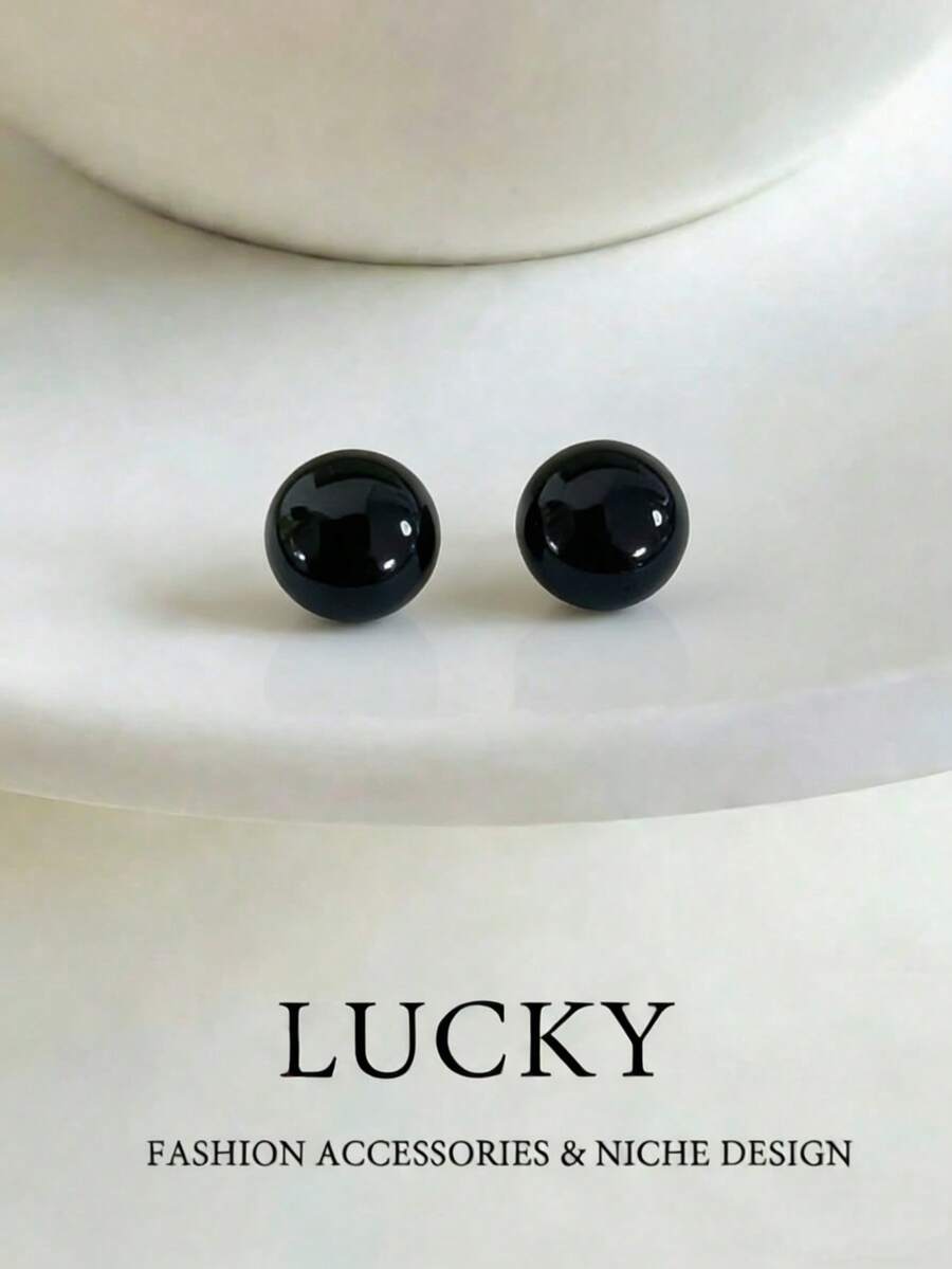 1 Pair Fashionable Minimalist Niche Versatile Black Geometric Circle Stud Earrings, Suitable For Teenage Girls Daily And Festival Wear - 12mm - View 1