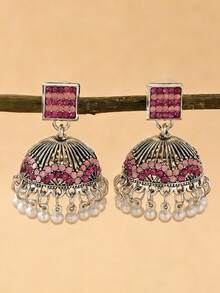 一对优雅复古风彩色水钻镶嵌耳环，仿珍珠吊坠流苏耳饰，适合女性日常佩戴、节日、婚礼等场合，也是馈赠佳品。 - 吊墜 - 查看 10