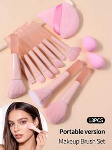10支迷你化妆刷套装 - 半糖蜜桃色，包含散粉刷、腮红刷、轮廓刷、眼影刷、眉刷、遮瑕刷，旅行装，附赠小号化妆海绵，方便精准上妆和晕染。 - 粉色 - 查看 4