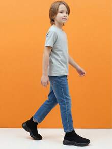 Kids' Full Black High-Top Knitted Sneakers, Slip-On Casual Sports Shoes, Lightweight - Black - View 4