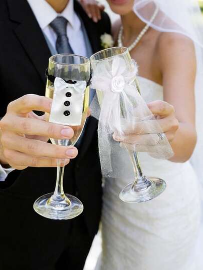 2 piezas/Set Decoración de copas de vino para boda, Decoraciones de botellas de boda, Regalos de boda creativos, Set de copas de vino con tema de boda, Decoraciones de copas de vino, Regalo de boda, Adecuado para banquete de boda, fiesta de compromiso, aniversario, Día de San Valentín, Regalos esenciales para aniversario de boda