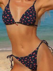 Bộ bikini nữ 2 món đi biển mùa hè, họa tiết cherry, dây mảnh, hở lưng, gợi cảm, đồ bơi đi biển nghỉ lễ Valentine, quần bikini buộc dây, cạp thấp, co giãn cao, dáng tam giác - màu đen - Xem 5
