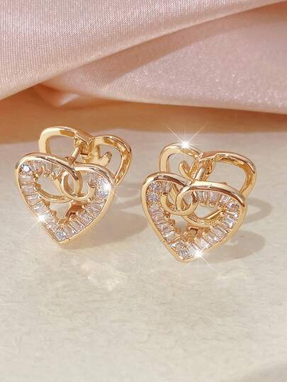 1对女士耳环，镂空心形设计，镶嵌锆石，精致别致，百搭时尚，尽显优雅气质
