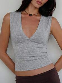 Women Deep V Neck Tops Sexy Sleeveless Crop Top Stretchy Going Out Tank Top Cute Summer Clothes - 灰色 - 查看 5