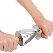 1 件装不锈钢牛角面包切片器，带长木柄的牛角面包刀，多功能滚刀，三角滚刀，蛋糕面包卷面团切割器，牛角面包面团滚轴，不锈钢牛角面包面团切割滚轴，焊接紧密，尺寸为 7.9 x 2.4 英寸（20.1 x 6.1 厘米），用于制作牛角面包 - 彩色 - 查看 2