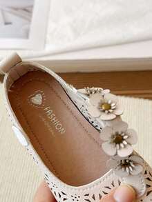 1双幼儿女童软底真皮玛丽珍鞋，透气镂空圆头复古休闲鞋，适合婴幼儿，春、夏、秋季穿着。 - 米色 - 查看 9