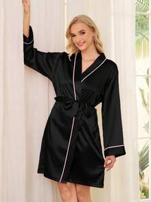 Women's Solid Color Elegant Waist Tie Short Lightweight Bathrobe, Silky Soft Comfortable Bathrobe, Pink Comfortable Bathrobe - Black - View 11