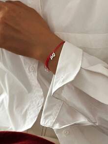 1条S925纯银红色绳编手链，饰有26个A-Z字母，情侣手链，男士礼物 - 銀色 - 查看 10