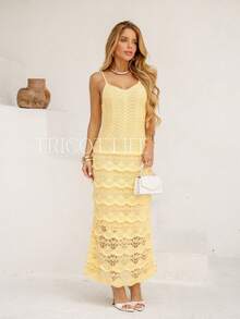 Midi Dress In Floral Knit With Lace Detailing, Cutouts, Lined, And Thin Straps. Perfect For Parties, New Year's Eve, Beach, Premium, And Elegant. - 奶油黃 - 查看 2