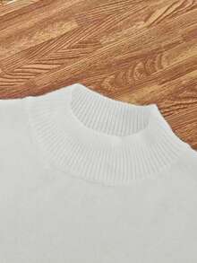 Plus Size Solid Color Stand Collar Short Sleeve Knit Top White Summer - White - View 3