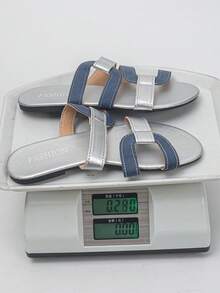 Sandalias planas de mujer de talla grande 35-45, de puntera redonda, para uso diario en verano, de ante azul y PU plateado, ligeras y de fácil deslizamiento - Acabado azul mate con PU plateado. - Ver 8