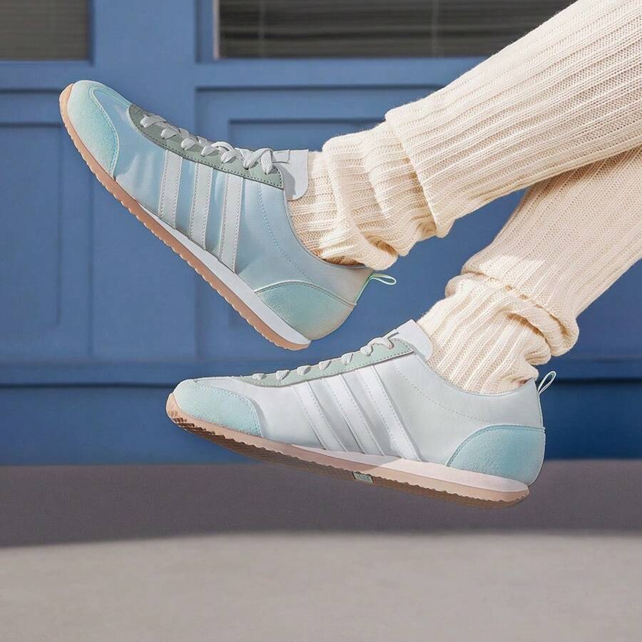 Adidas 阿迪达斯 VS JOG 2.0 “冰淇淋鞋头”复古薄底休闲运动鞋 - 薄荷藍 - 查看 1